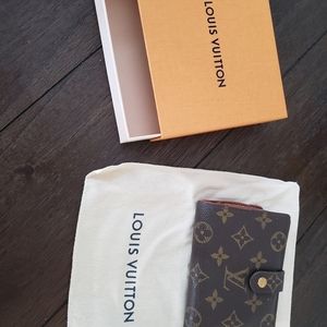 Louis Vuitton wallet